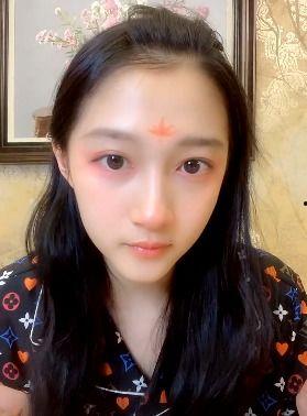 白嫩奶的在线视频,揭秘网红健身达人健身秘诀与日常饮食