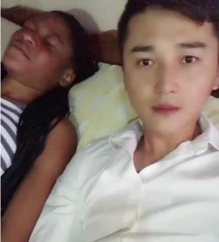 妻子在线视频黑人,引发家庭风波