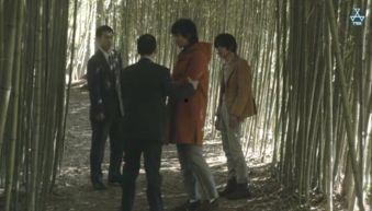 日本床戏在线视频,激情与禁忌的交织  第3张